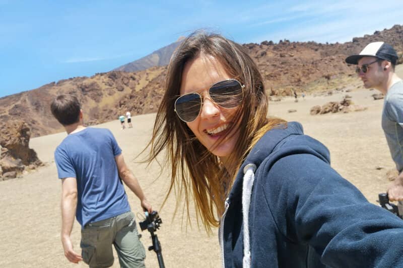 Hike in Tenerife - Girl wearing shades taking selfie