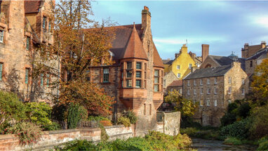 Edinburgh building with walled path.