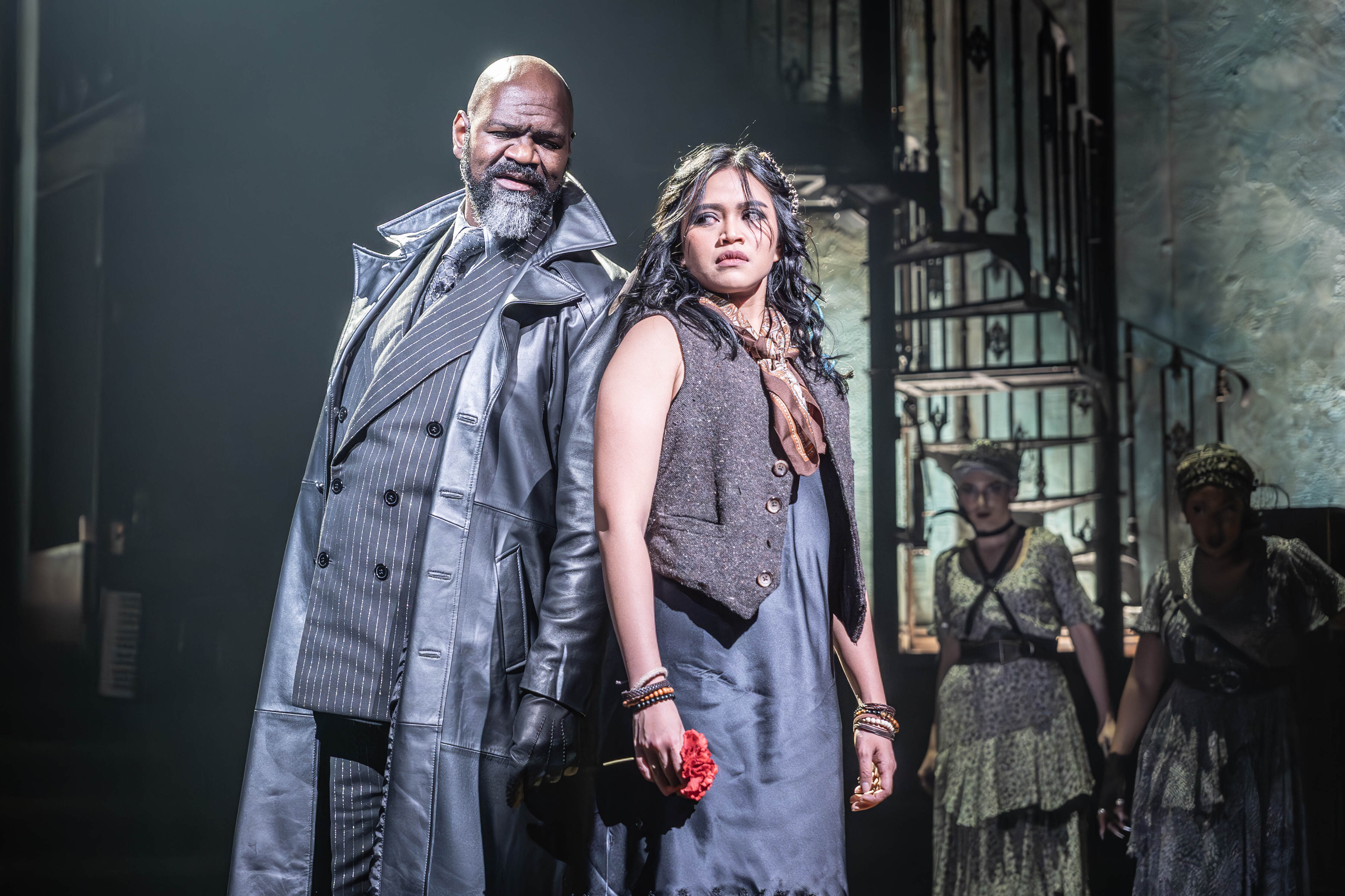 Powerful duet in Hadestown with expressive acting – photo by Marc Brenner
