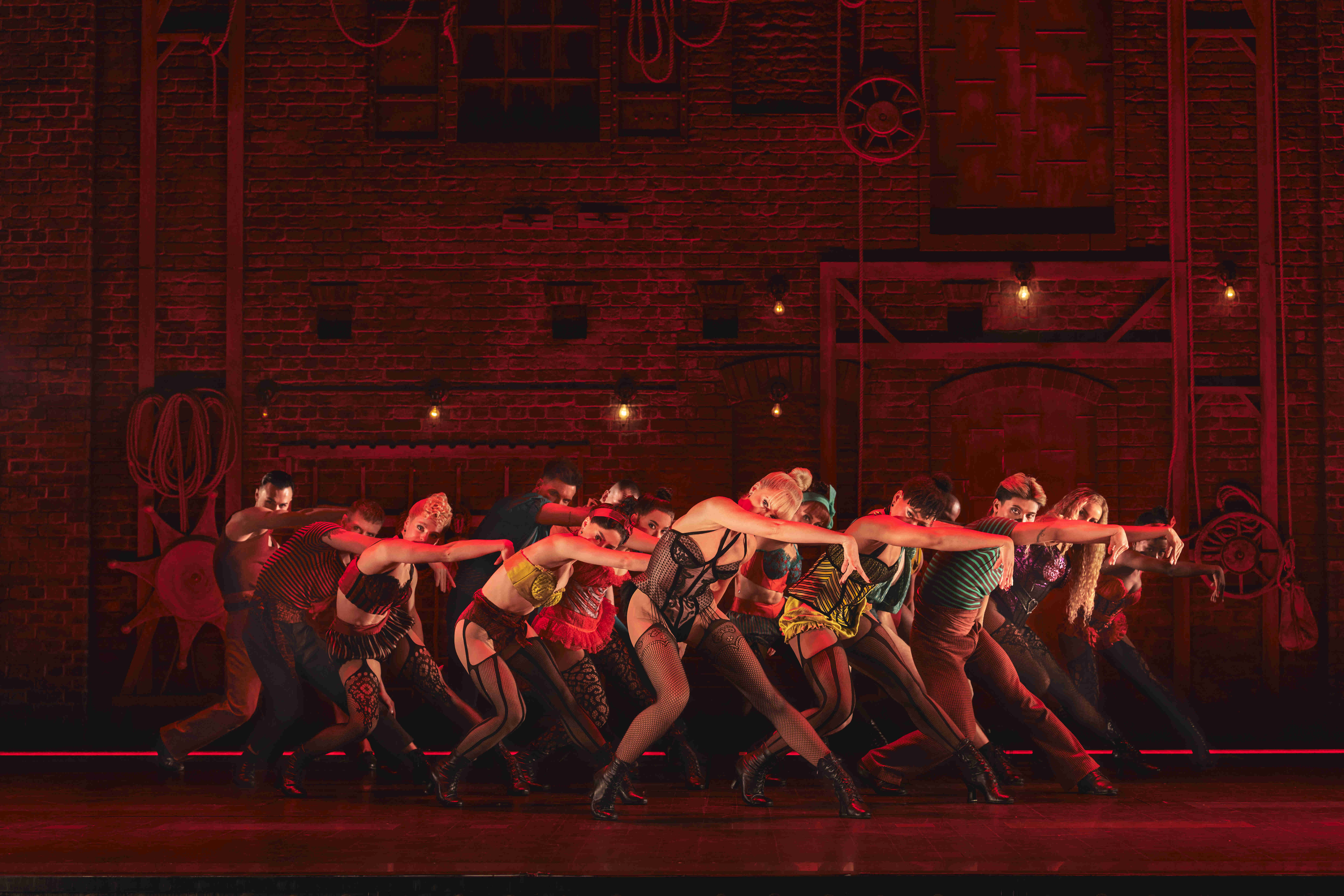 Moulin Rouge Theatre Break: Moulin Rouge The Musical Production Photos