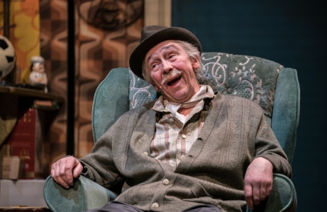 Only Fools and Horses The Musical Production Photos
