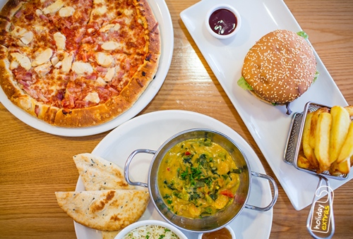 Hampton by Hilton Gatwick North food