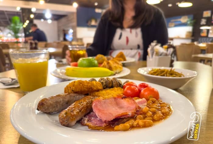 Radisson Hotel & Conference Centre London Heathrow - Breakfast