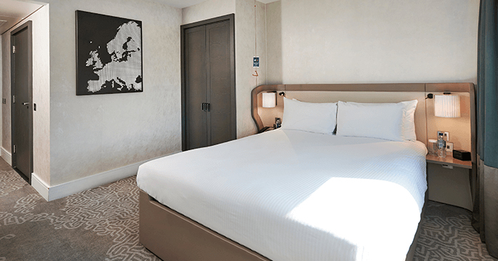 Hilton T4 Heathrow Terminal 4 Hotels