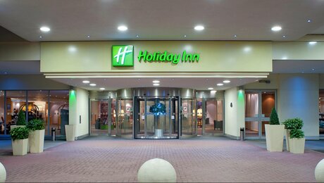 Holiday Inn Heathrow M4 J4 Family Room