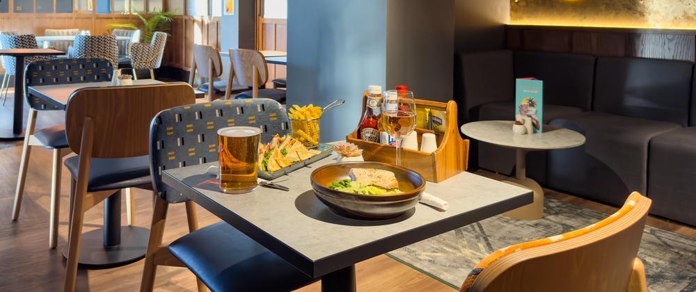 Wanderlust Restaurant dinner