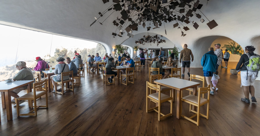 Mirador restaurant