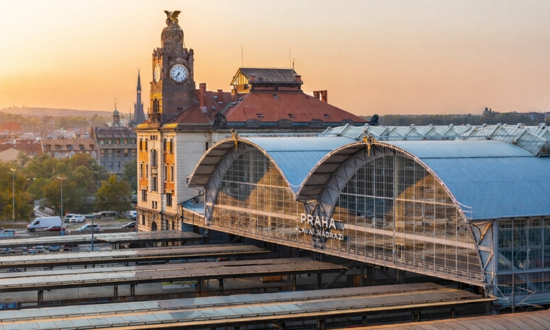 Vlaky na a z Letiště Praha