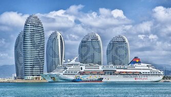 Port parking and hotels