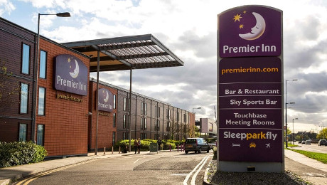 Premier Inn Bath Road