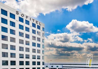 gatwick airport north terminal sofitel exterior