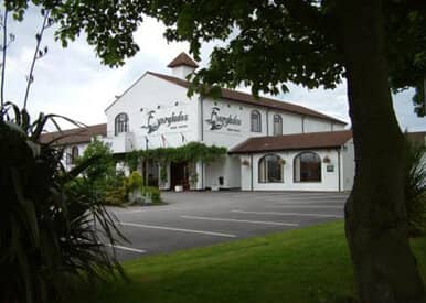liverpool airport best western everglades entrance