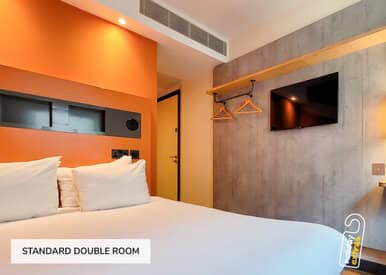 ibis standard room Manchester Airport