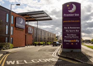 premier inn exterior heathrow