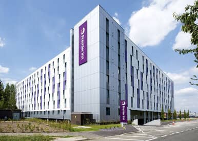premier inn t4 exterior