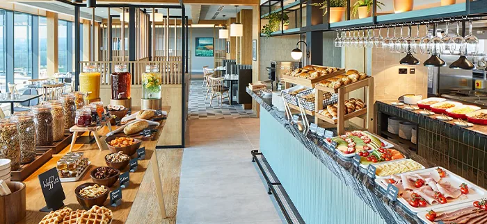 Breakfast buffet at Courtyard by Marriott near Exeter Airport